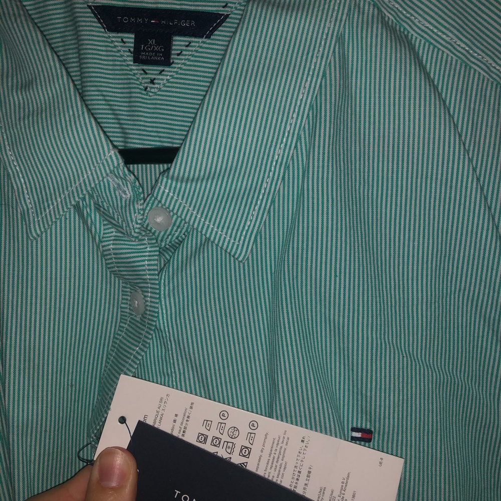 Tommy Hilfiger women’s button up